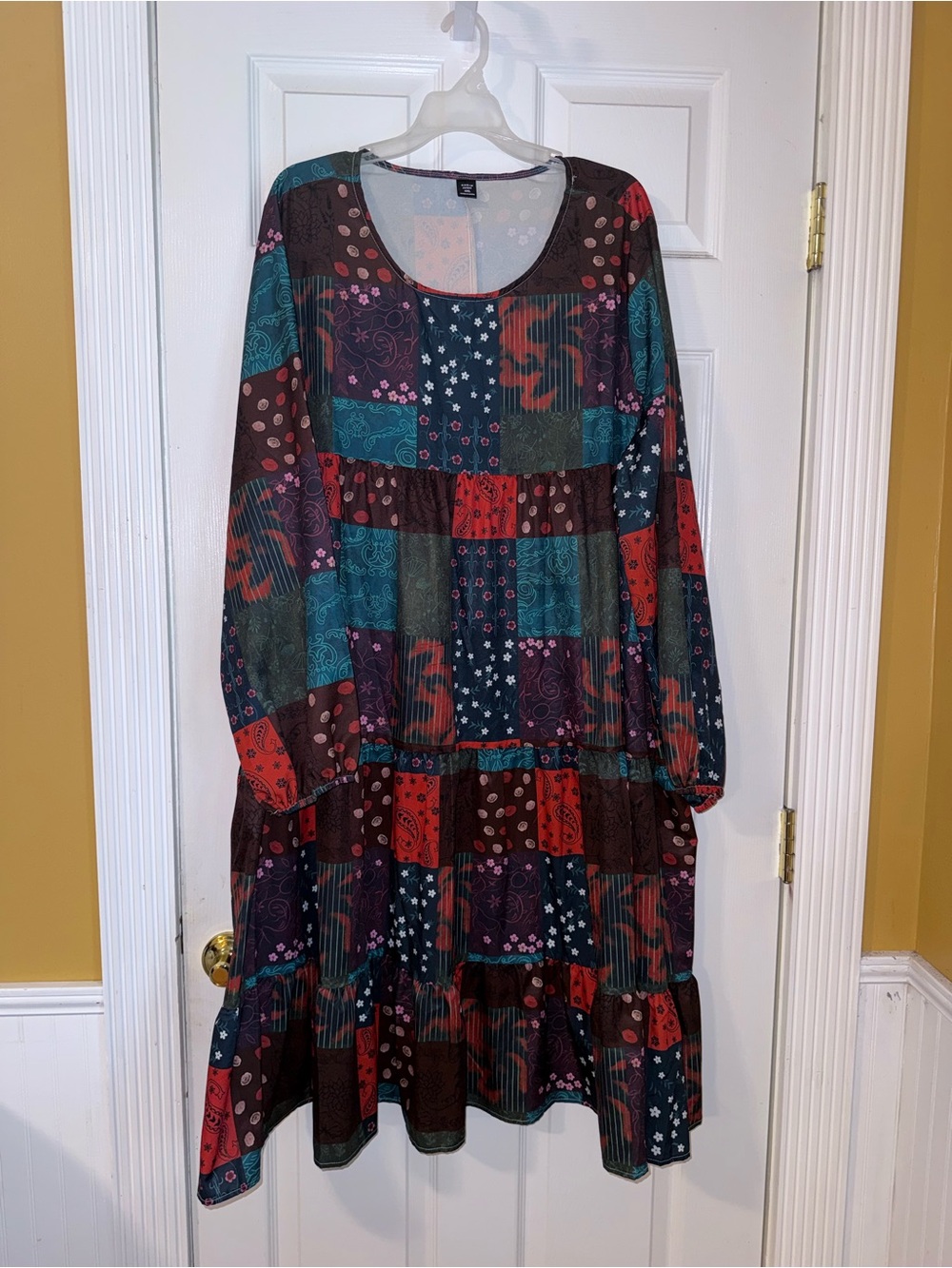 SHEIN Patchwork Tiered Long Sleeve Dress in Teal, Red & Navy